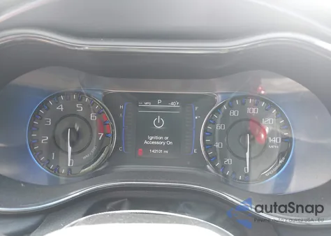 2015 Chrysler 200 S из США, поврежденный, VIN 1C3CCCBB5FN696911